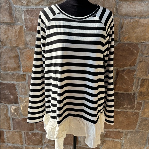 New Jodiful Black & White Stripe Long Sleeve Top with Tiered Ruffle Hem Size L - Picture 7 of 7